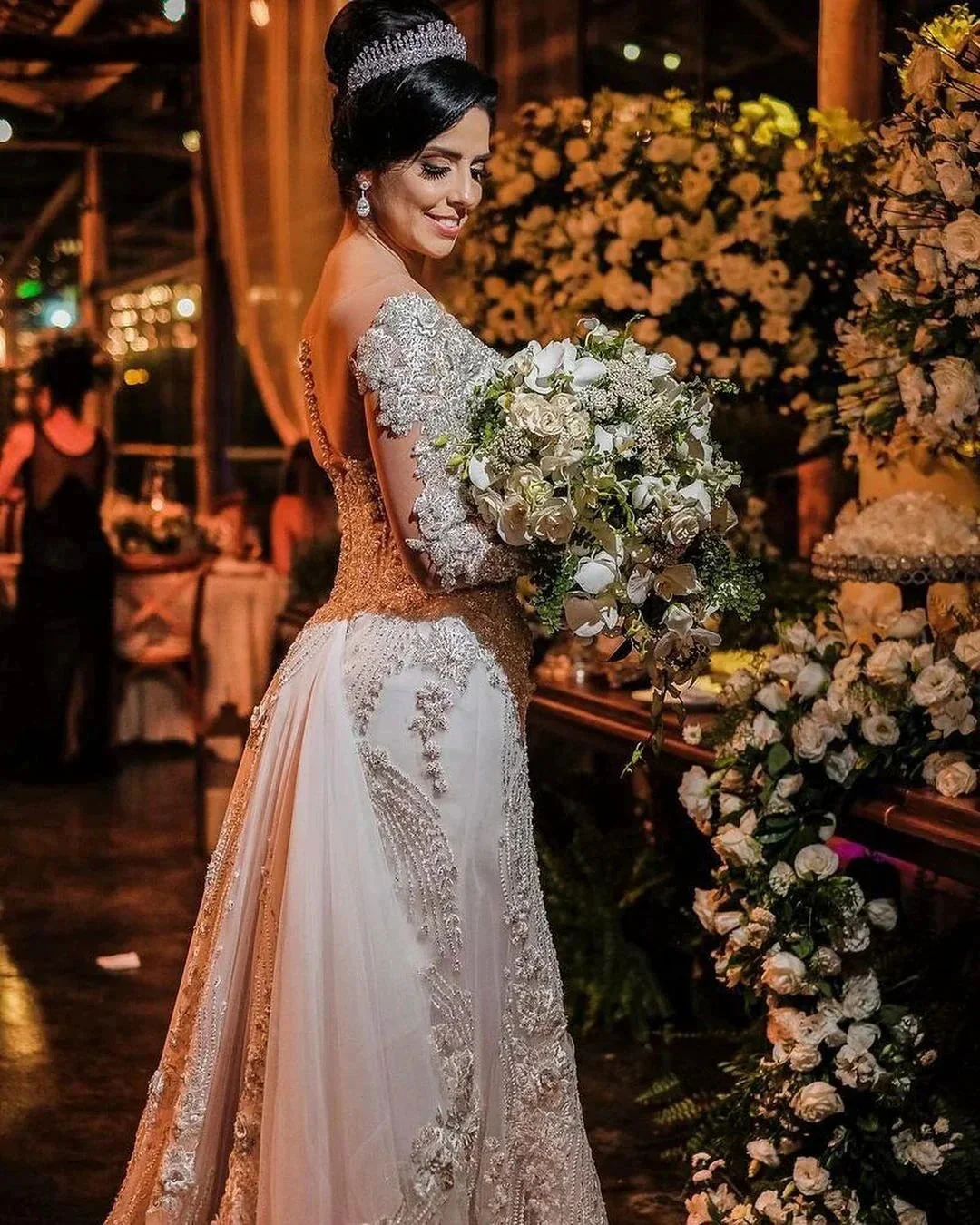 Long Sleeves Mermaid Off-the-shoulder Tulle Wedding Dress with Appliques Lace - Image 2