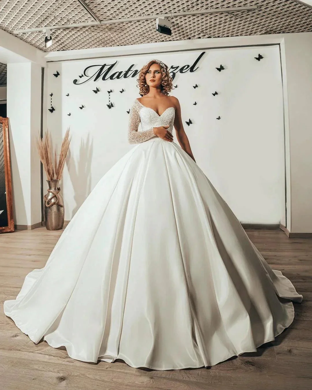 Long Sweetheart Satin Ruffles Ball Gown Wedding Dress with Sleeves - Image 4