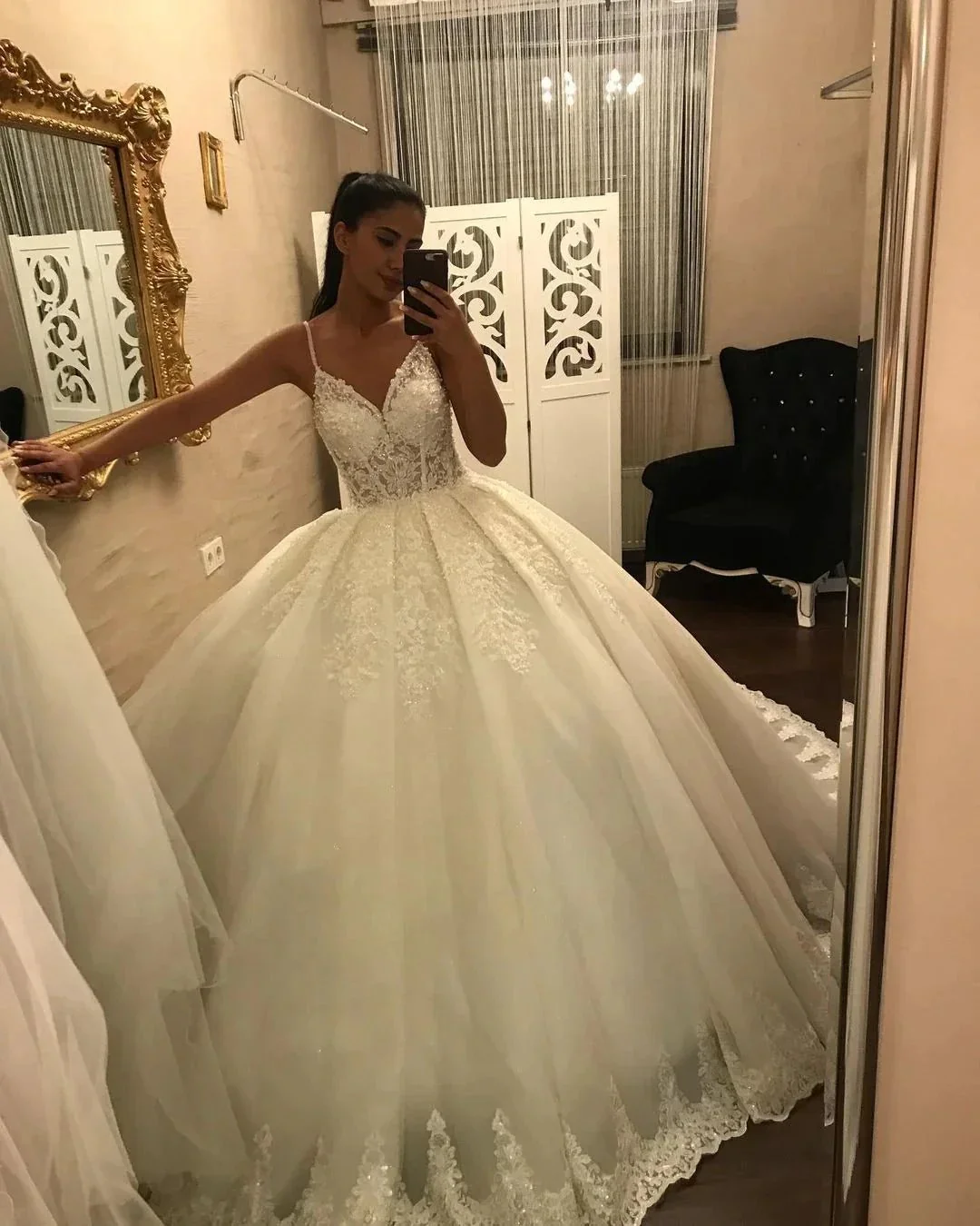 Long V-neck Spaghetti Straps Appliques Lace Tulle Ball Gown Wedding Dress - Image 2