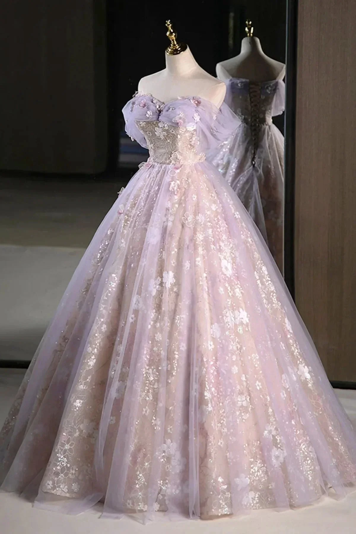 Lucasta | Lilac Off The Shoulder Tulle A Line Prom Dress With Appliques - Image 4