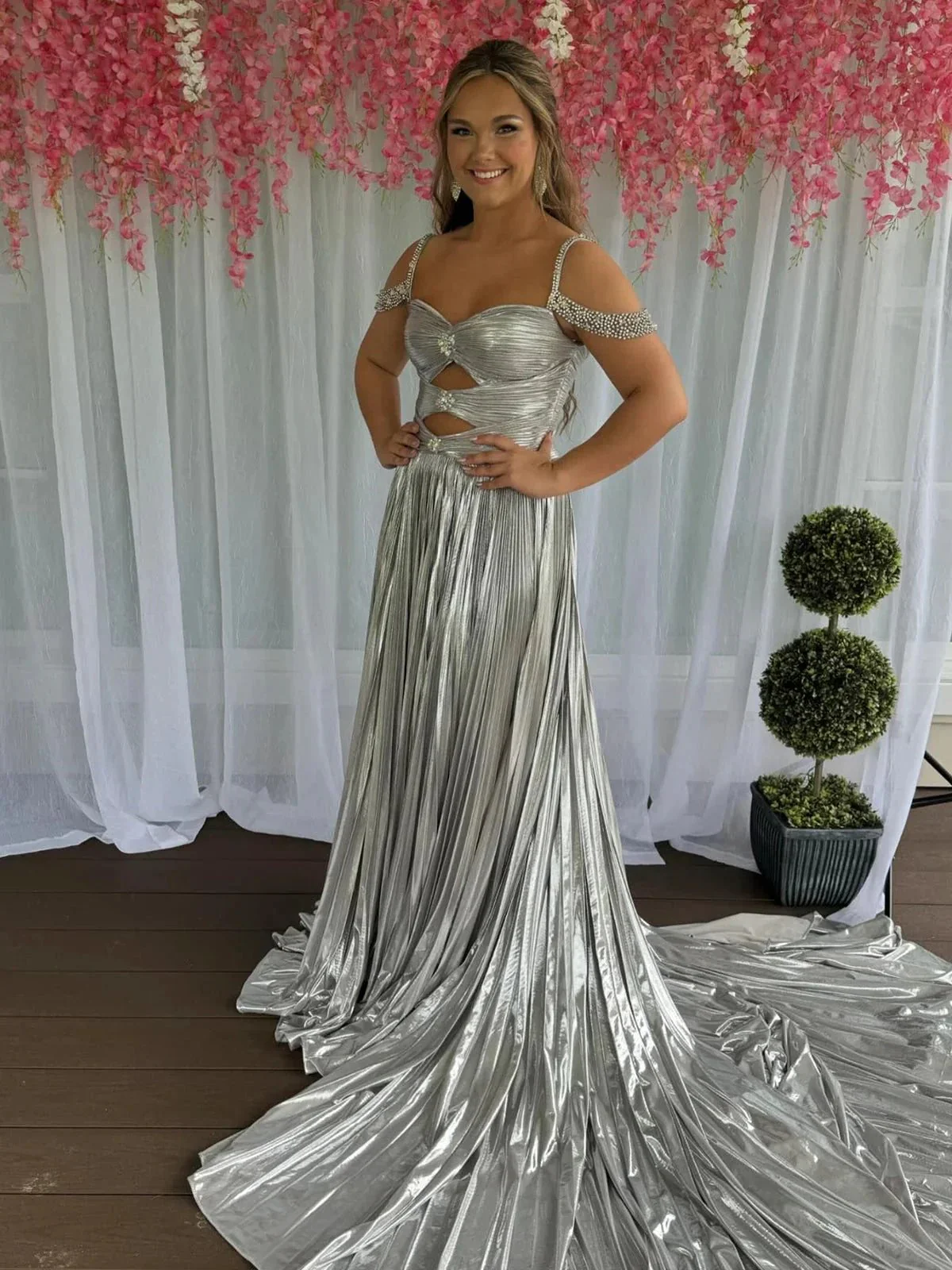 Lulu | Off the Shoulder Gold A-Line Metallic Pleated Long Formal Gown - Image 7
