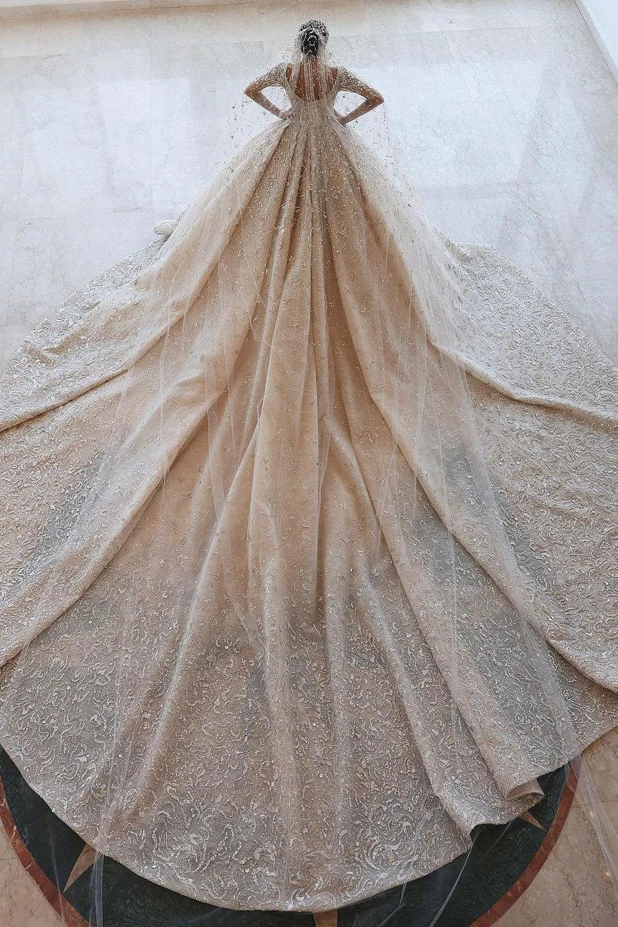 Luxurious A-line Long Sleeves Lace Wedding Dress With Train - Image 2