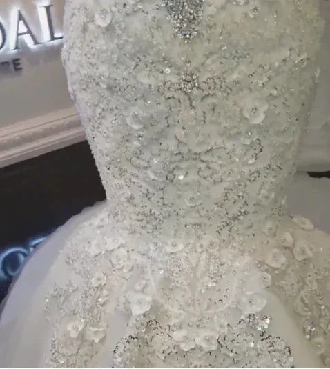 Gorgeous Crystals Mermaid Wedding Dress Off-the-Shoulder Appliques Bridal Wears - Image 4