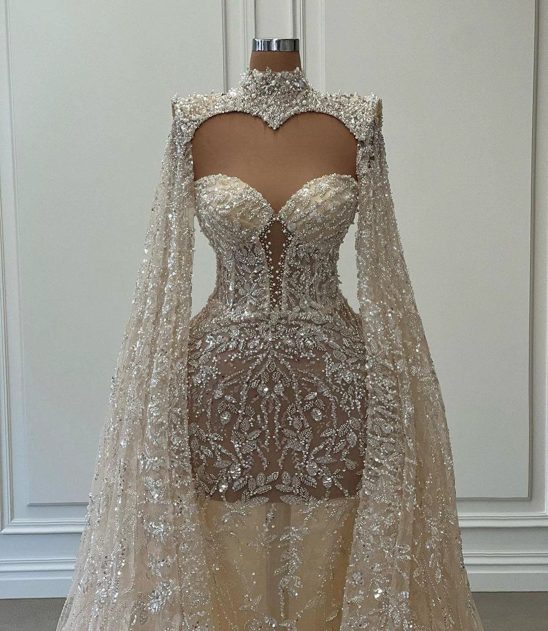 Luxurious Long Mermaid High Neck Glitter Lace Prom Dress With Sleeves - Image 2