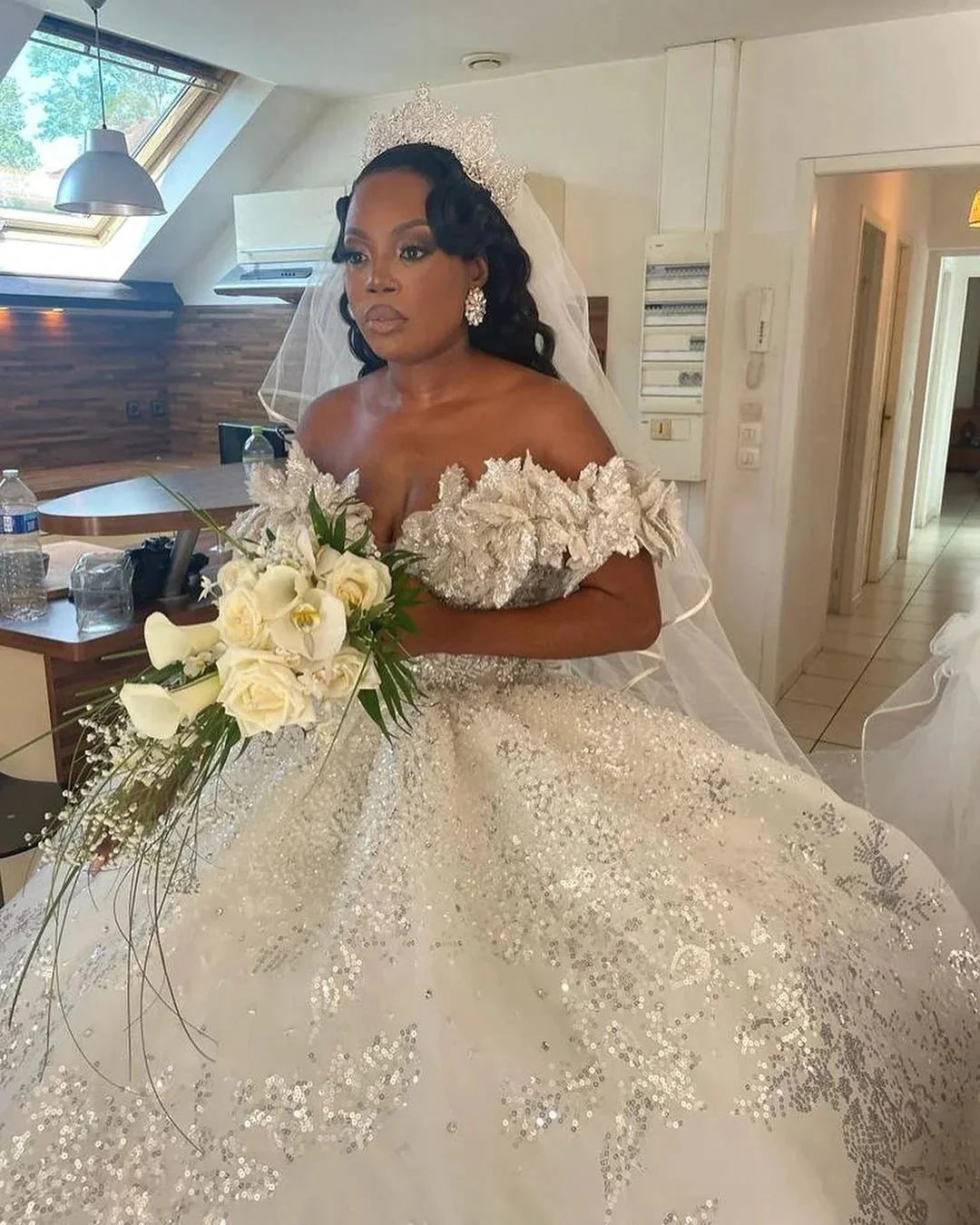 Luxurious Long White A-line Off-the-shoulder Lace Sequined Wedding Dress - Image 2