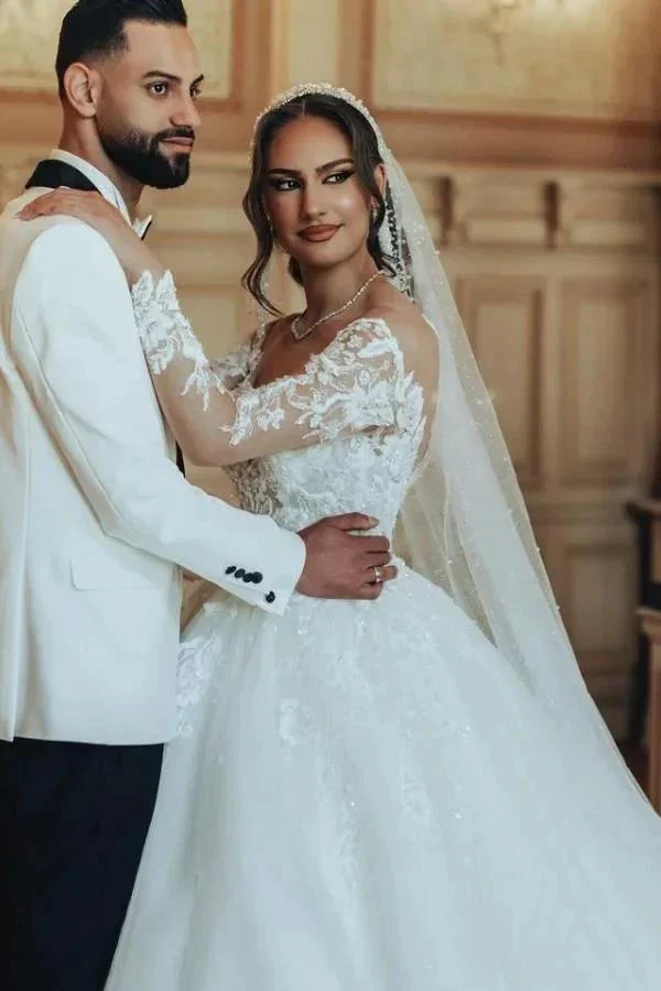 Luxurious Long White Scoop Neck A-Line Tulle Lace Wedding Dress With Sleeves - Image 5
