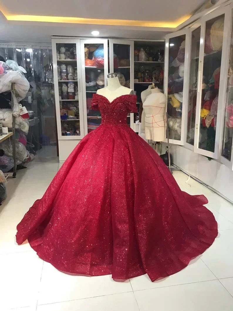 Luxurious Off Shoulder Red Glitter Beading Ball Gown Sweet 16 Dress Y1275 - Image 3