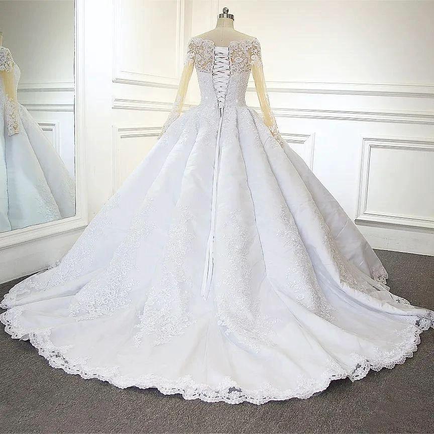 Luxurious Princess White A-line Long Sleeves Lace Wedding Dress - Image 2