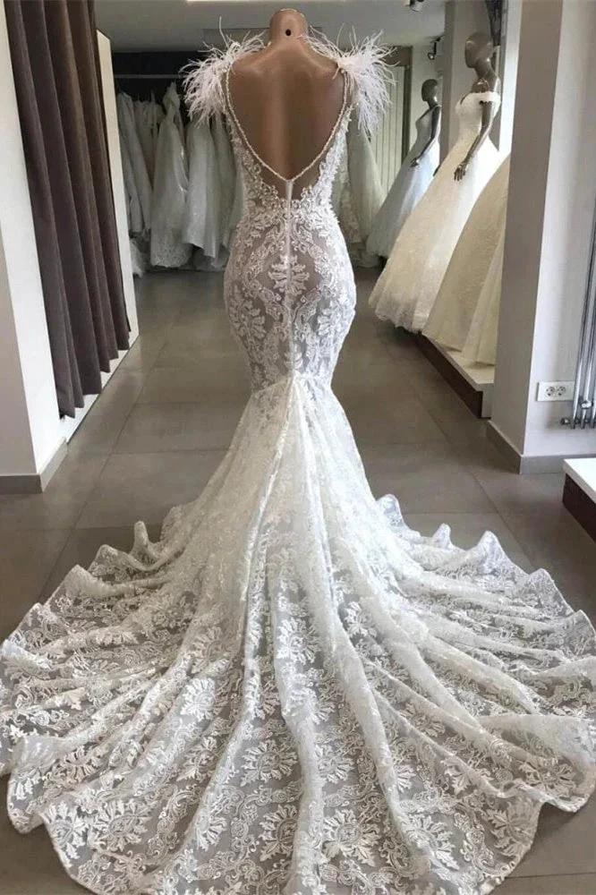 Gorgeous Hollow Sweetheart Lace Long Wedding Dress with Fur Neckline - Image 2