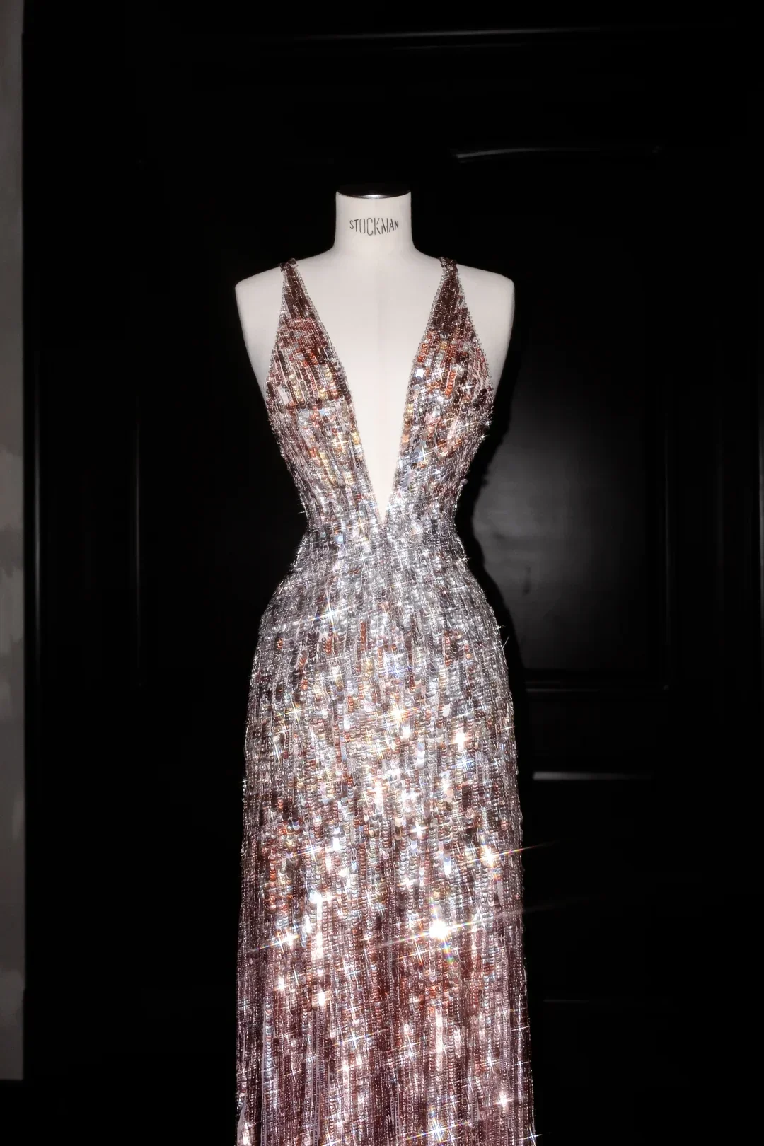 Luxury Deep V Sequin Backless Long Evening Dress Formal Prom Dress Y8683 - Image 3