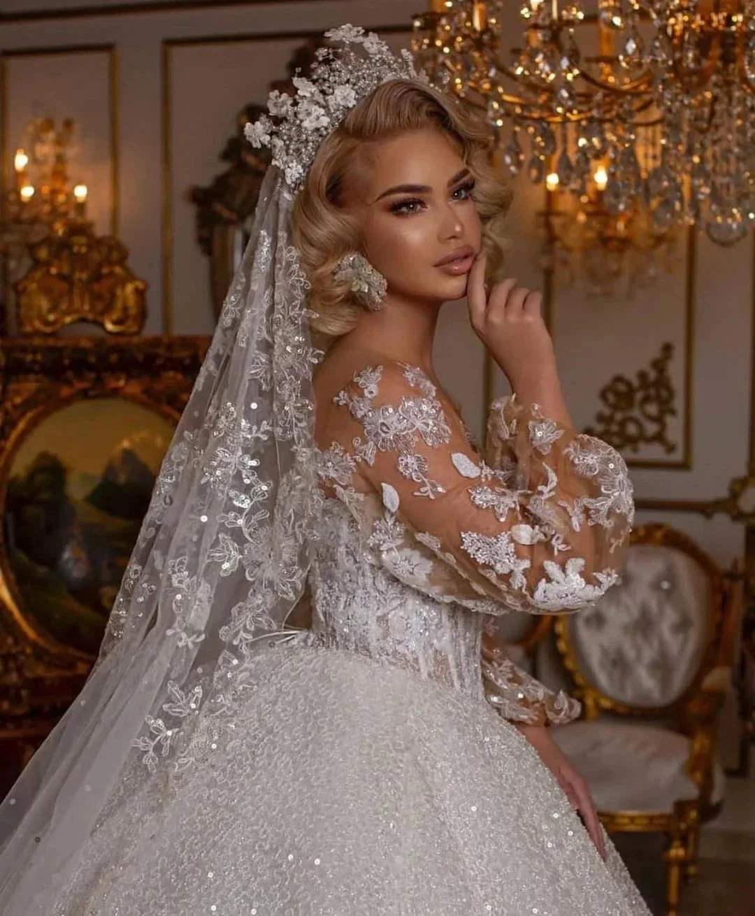Luxury Long Ball Gown Glitter Wedding Dress with Puffy Sleeves - Image 4