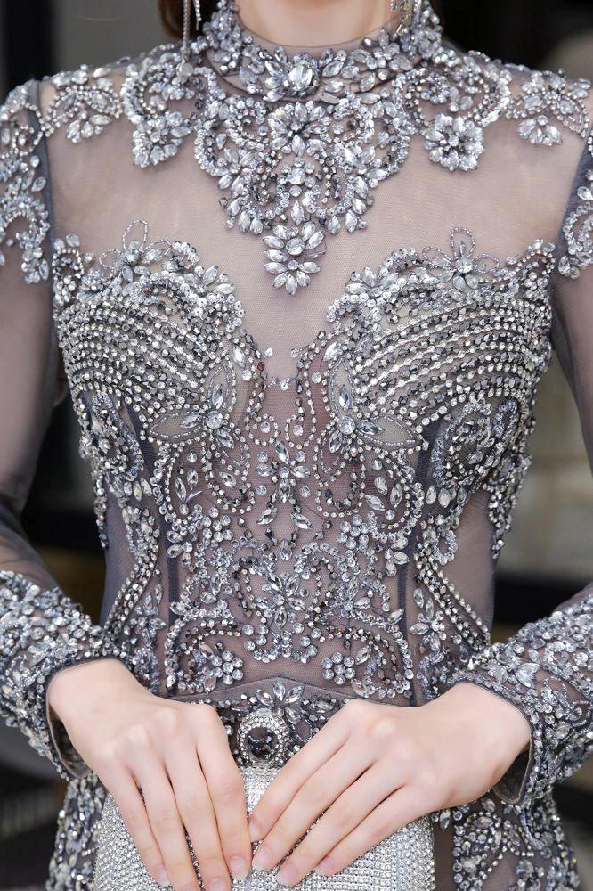 Luxury Sparkly beading High Neck Sheer Tulle Long Prom Dress - Image 9