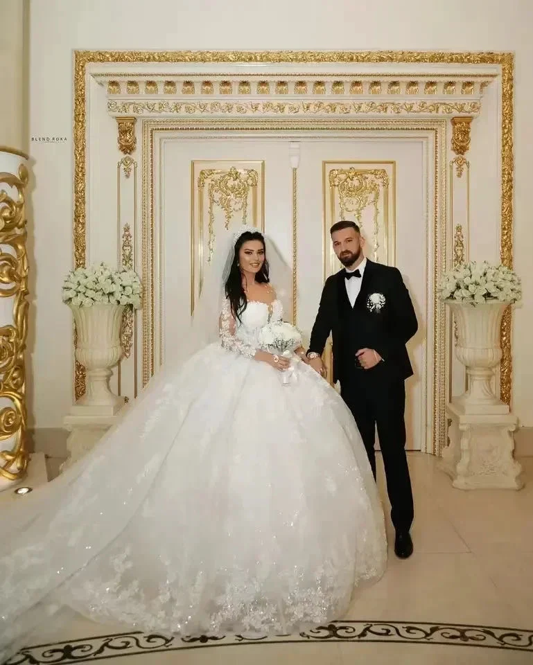 Luxury Sparkly Wedding Dresses 2024 Sheer Neck Glitter Sequins Long Sleeves Lace Applique Elegant Bridal Gowns Vestido De Novia - Image 2