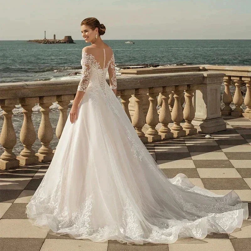 MACDUGAL Exquisite Three-Quarter Sleeves Mopping O-Neck Lace Charming Applique Back Lace Double Button Wedding Dress - Image 2