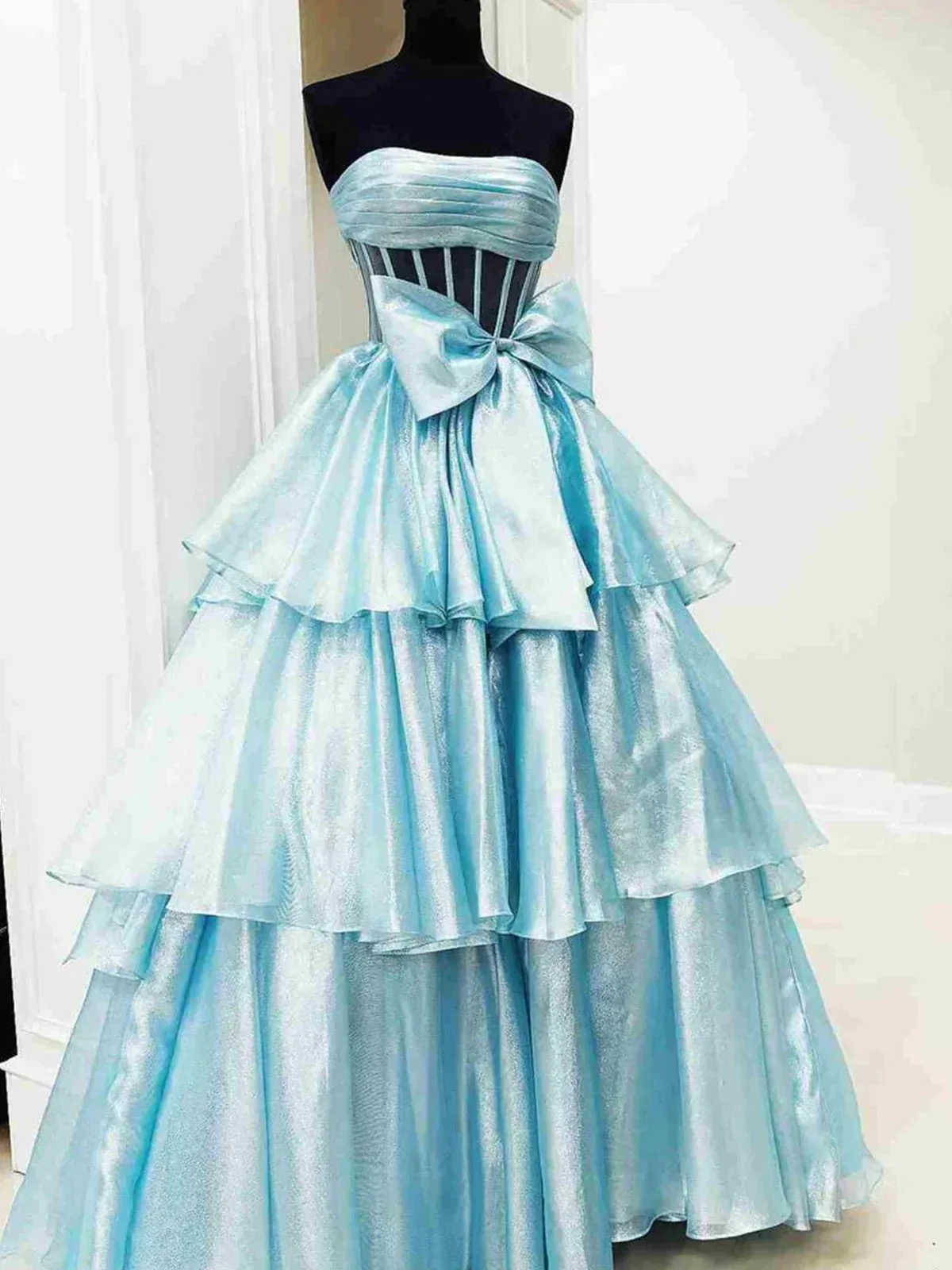 Malvis | Ball Gown Strapless Organza Long Prom Dresses with Bow - Image 7
