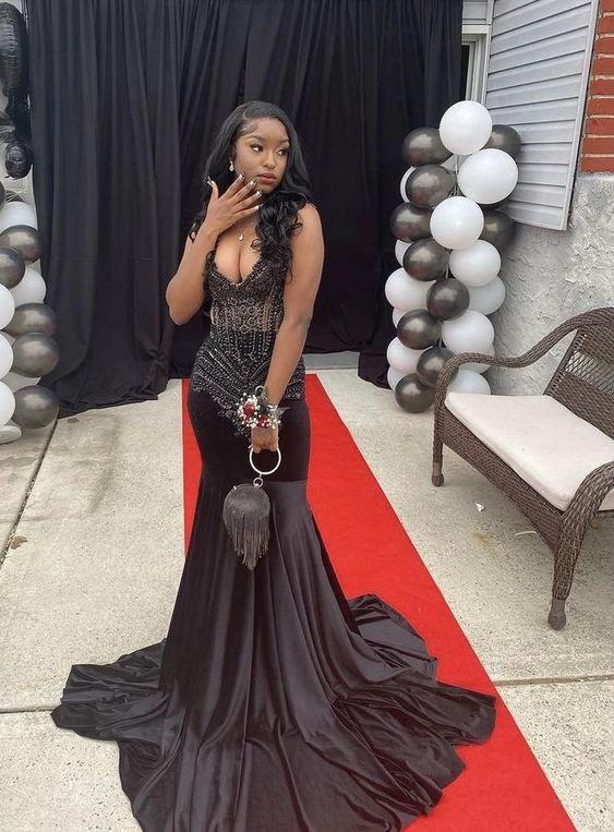 Mermaid Black V Neck Prom Dress Charming Evening Dress With Train Y543 - Image 2