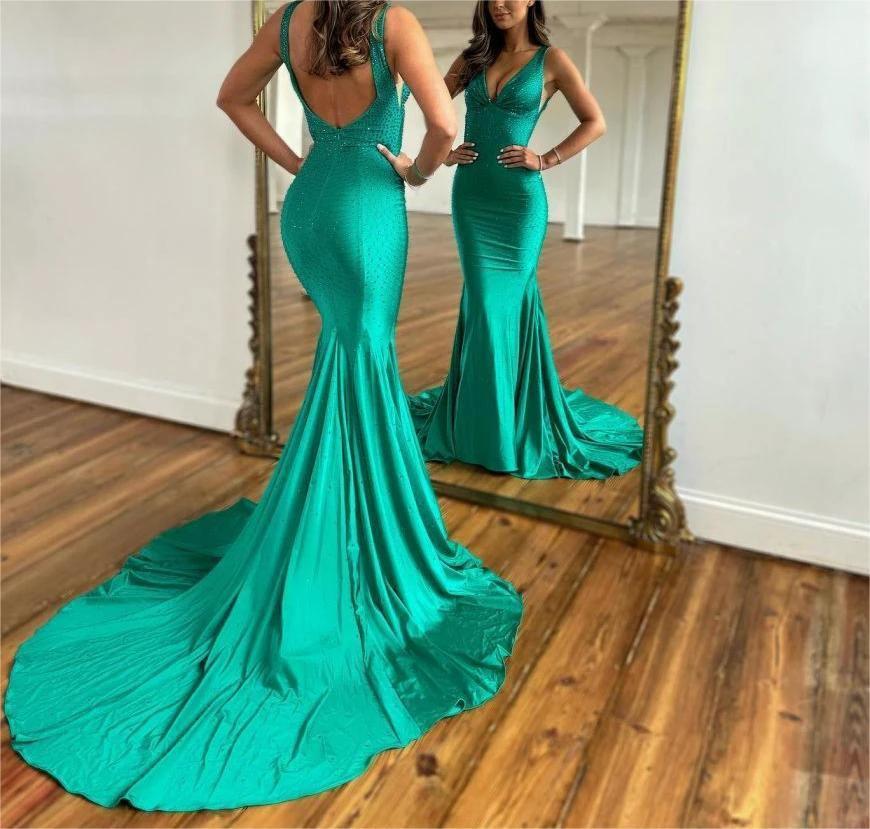 Molly |Mermaid Deep V-Neck Beaded Satin Long Prom Dress - Image 5