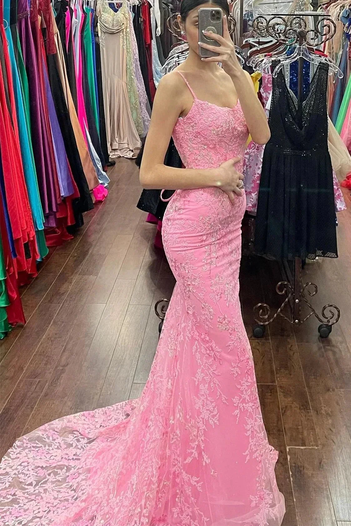 Azariah | Mermaid Pink Lace Appliques Long Prom Dress - Image 3