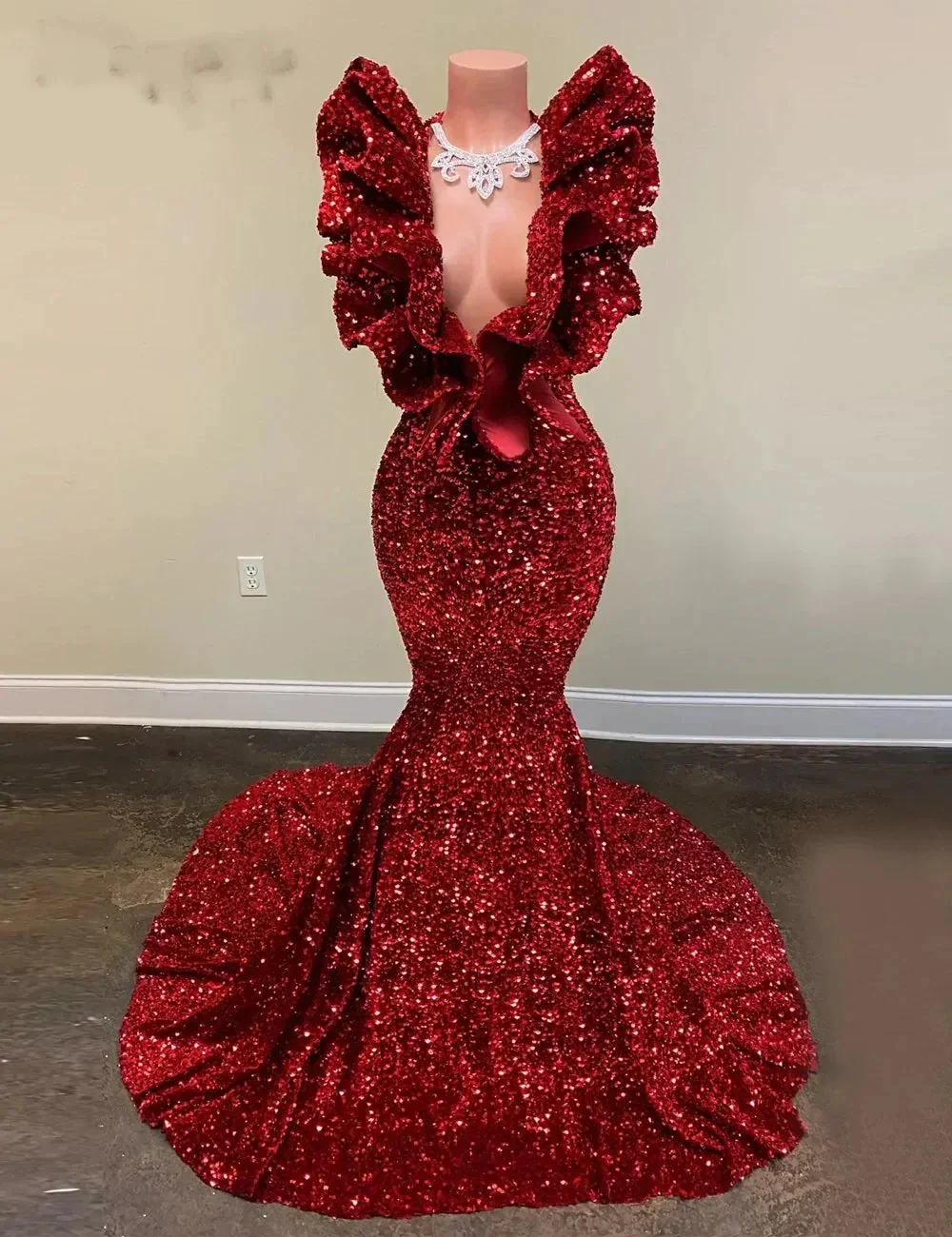 Mermaid Red Sequins Long Prom Dress Charming Evening Dress Y536 - Image 2