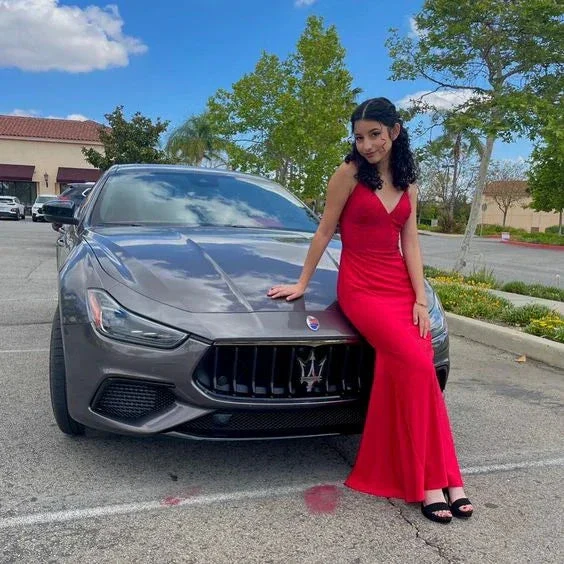 Mermaid V Neck Long Prom Dress Red Formal Evening Gown Y5477 - Image 2