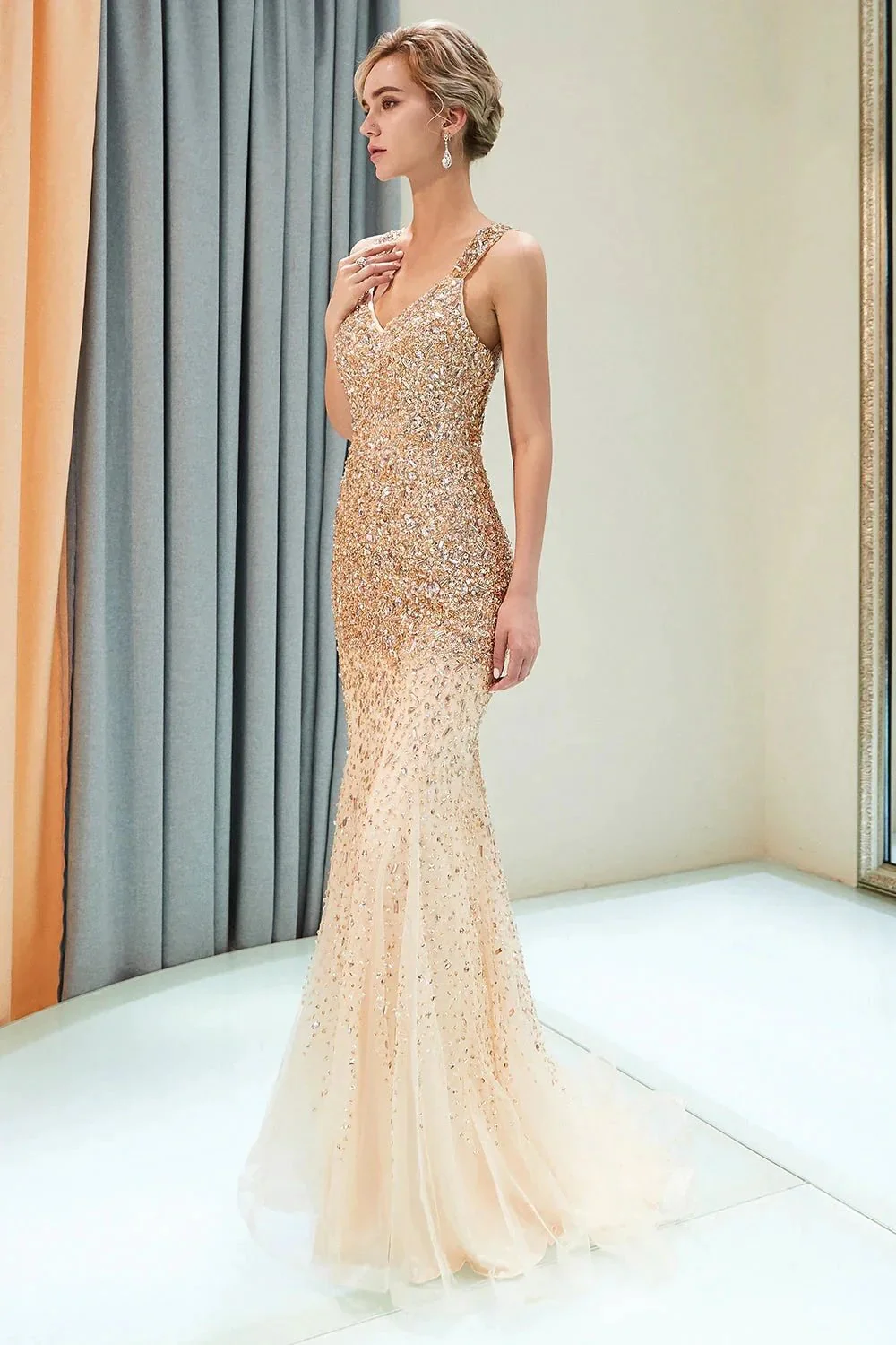 Mermaid V-neck Sleeveless Crystals Beading Long Evening Dresses - Image 3