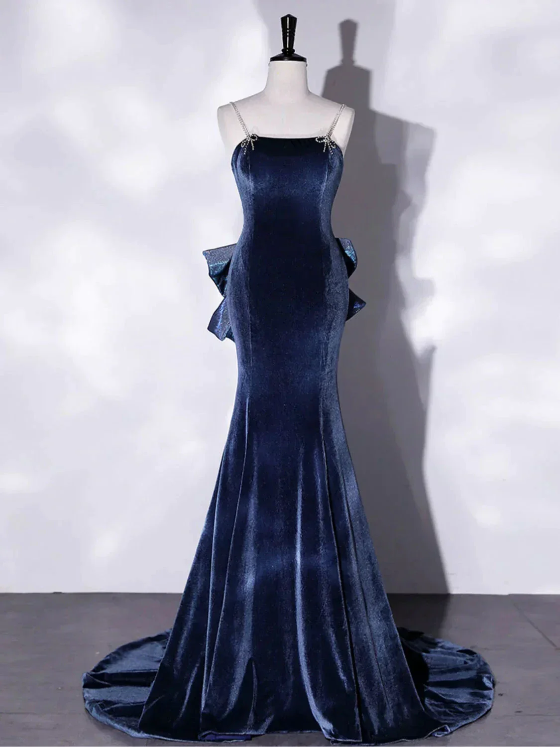 Mermaid Velvet Blue Long Prom Dresses Blue Velvet Long Evening Dress Y4387 - Image 2
