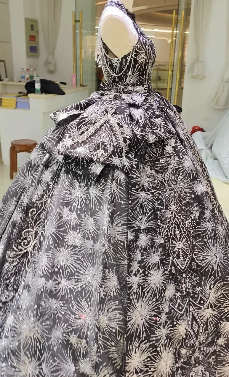 Dramatic Black Halter-Neck Ball Gown Wedding Dress with Firework Sequin Embroidery & Beaded Tassels Ye-2035 - Image 3