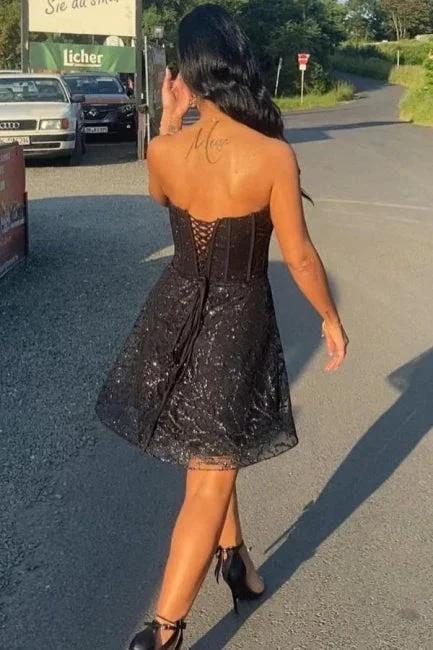Mini Black Sweetheart Tulle Sleeveless A-Line Strapless Prom Dresses with Lace - Image 3