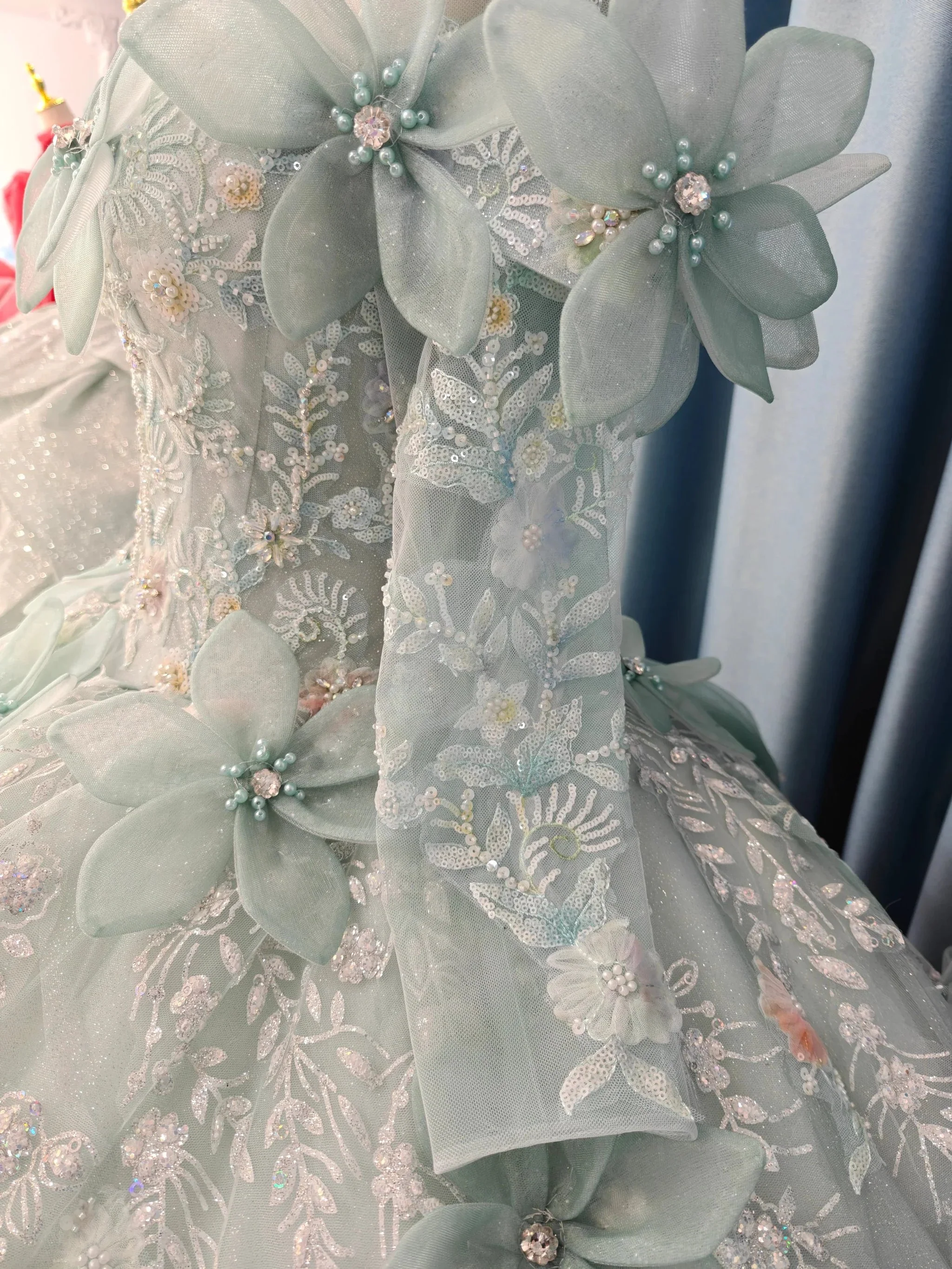 Fairy-Tale Mint Green High-Neck Ball Gown Wedding Dress with 3D Organza Flowers & Crystal Embroidery Ye-2025 - Image 3