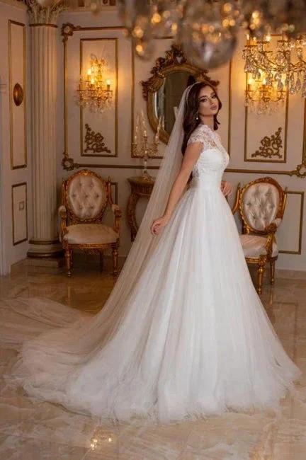 Modern Long A-line Sleeveless Wedding Dresses With Lace - Image 4