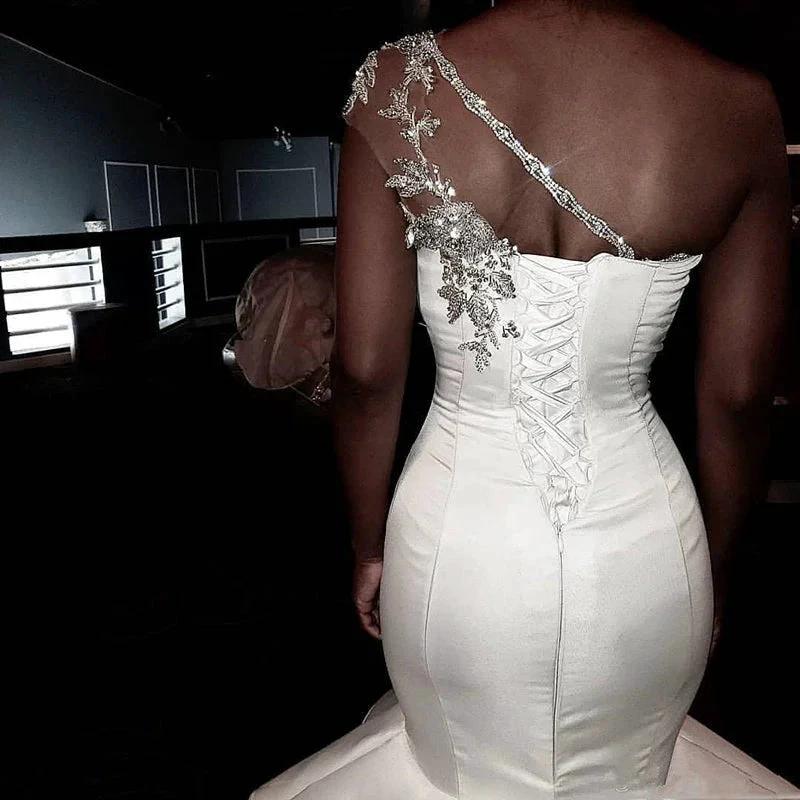 One shoulder Mermaid Bridal Wears with Ruffles Train - Image 3