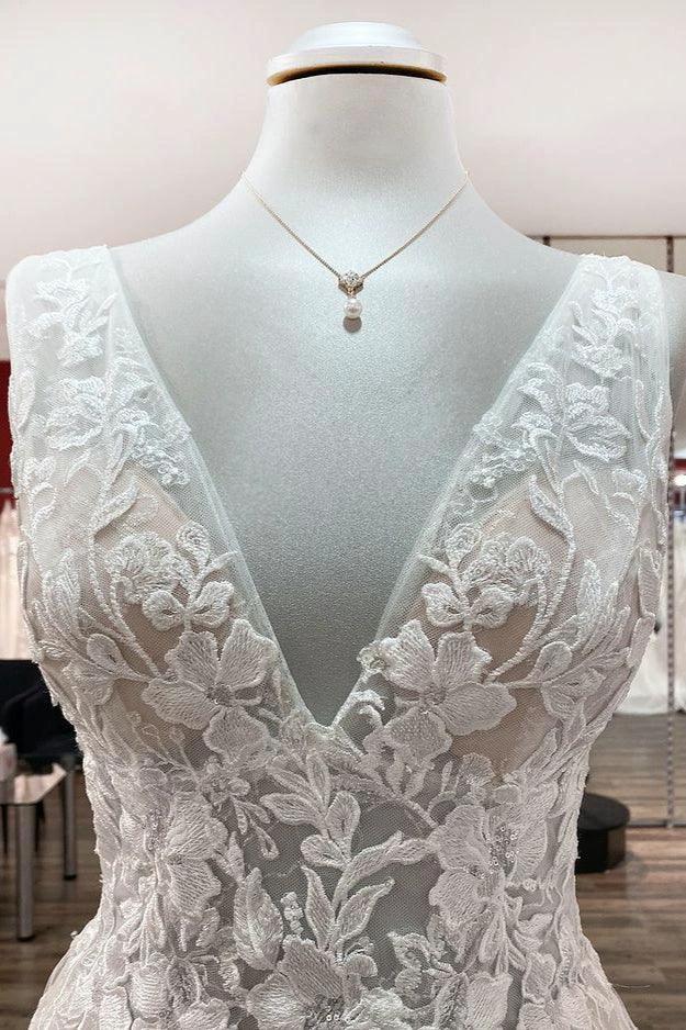 Modest Long A-line V-neck Open Back Tulle Wedding Dress with Appliques Lace - Image 4