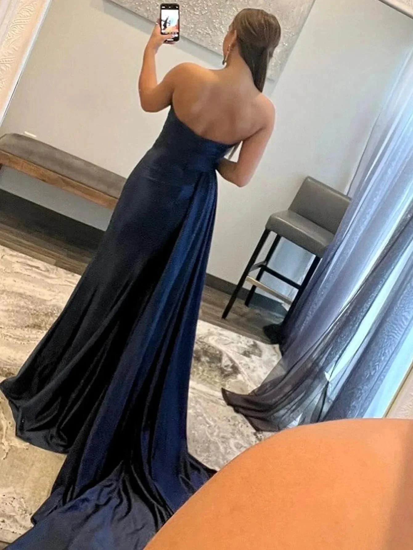 Vida |Mermaid Strapless Satin Prom Dress with Slit - Image 2