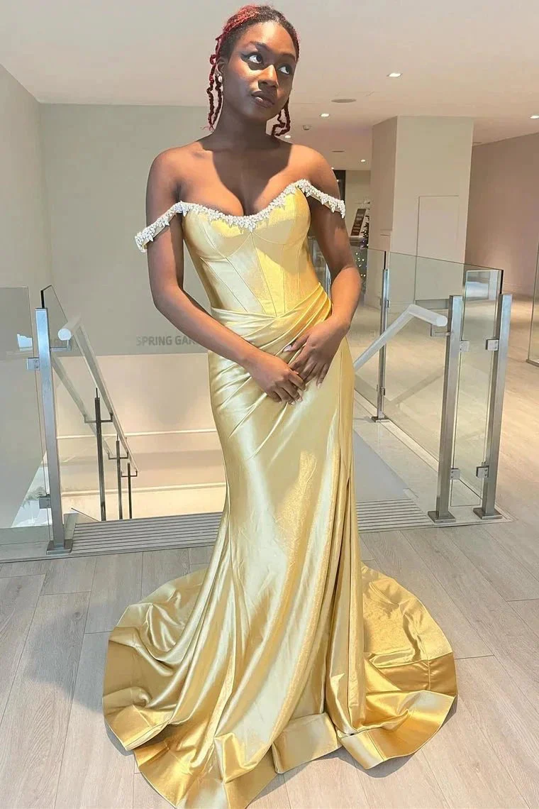 Bellamy | Mermaid V Neck Red Satin Slit Prom Dress with Beading - Image 16