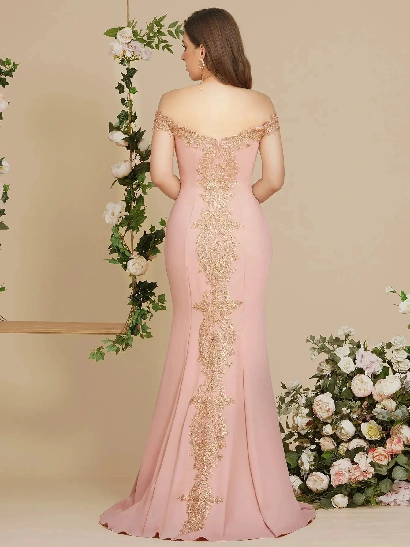 Off the Shoulder Gold Appliques Mermaid Evening Gowns Slim Prom Dress - Image 3
