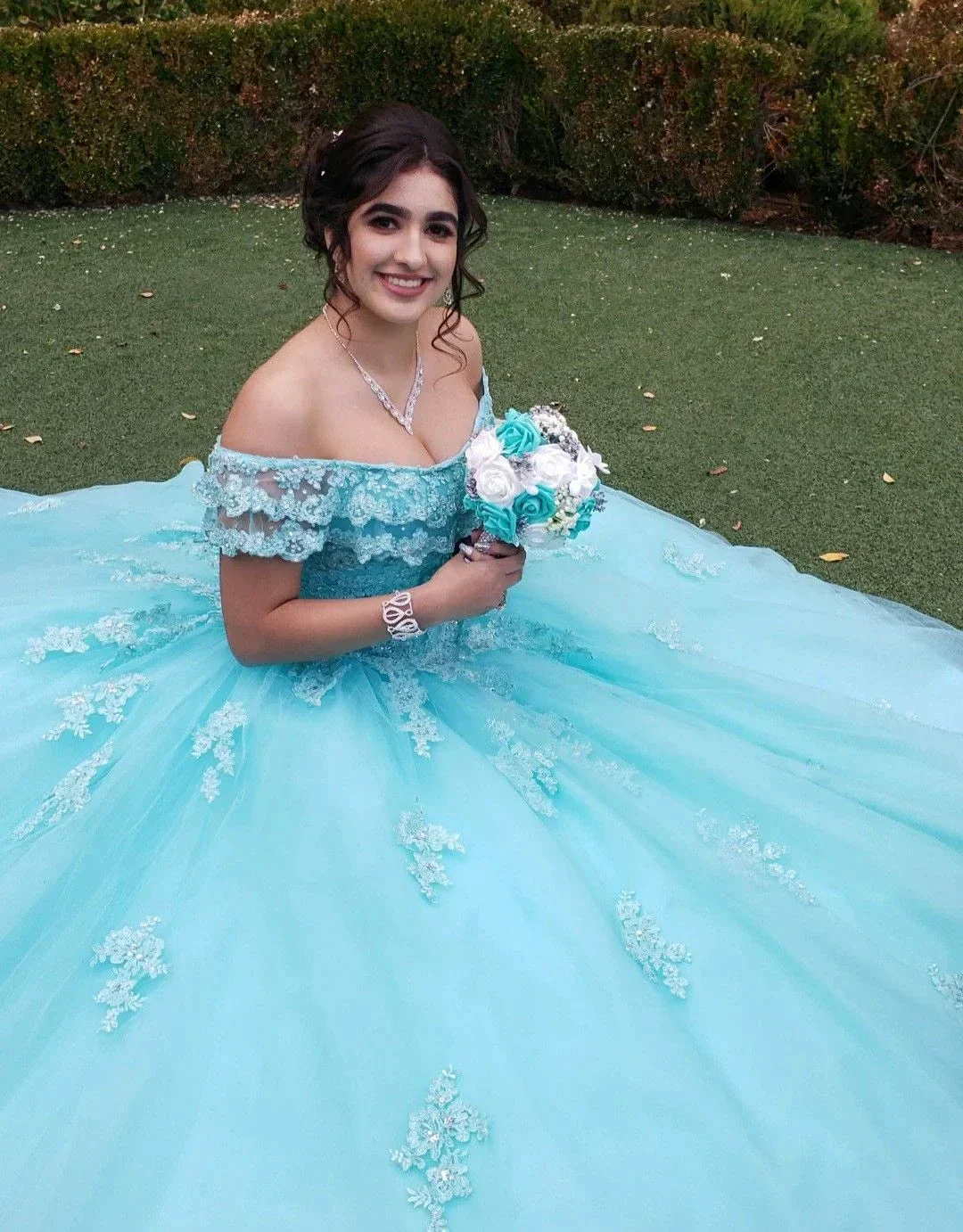 Off The Shoulder Lace Tulle Ball Gown Princess Dress Y3087 - Image 2