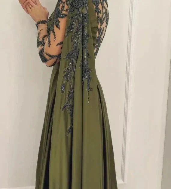 One Shoulder Evening Dress with Cape Long Sleeves - Image 5