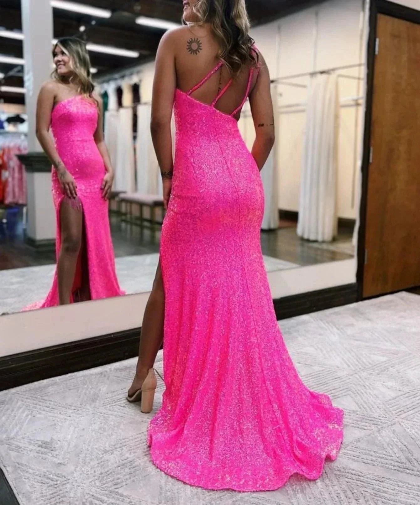 Adelina |Mermaid One-Shoulder Sequins Prom Dress With Tassels - Image 4