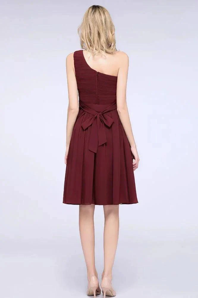 One-Shoulder Sleeveless Knee-Length Bridesmaid Dress with Ruffles Formal Party Dress - Image 2