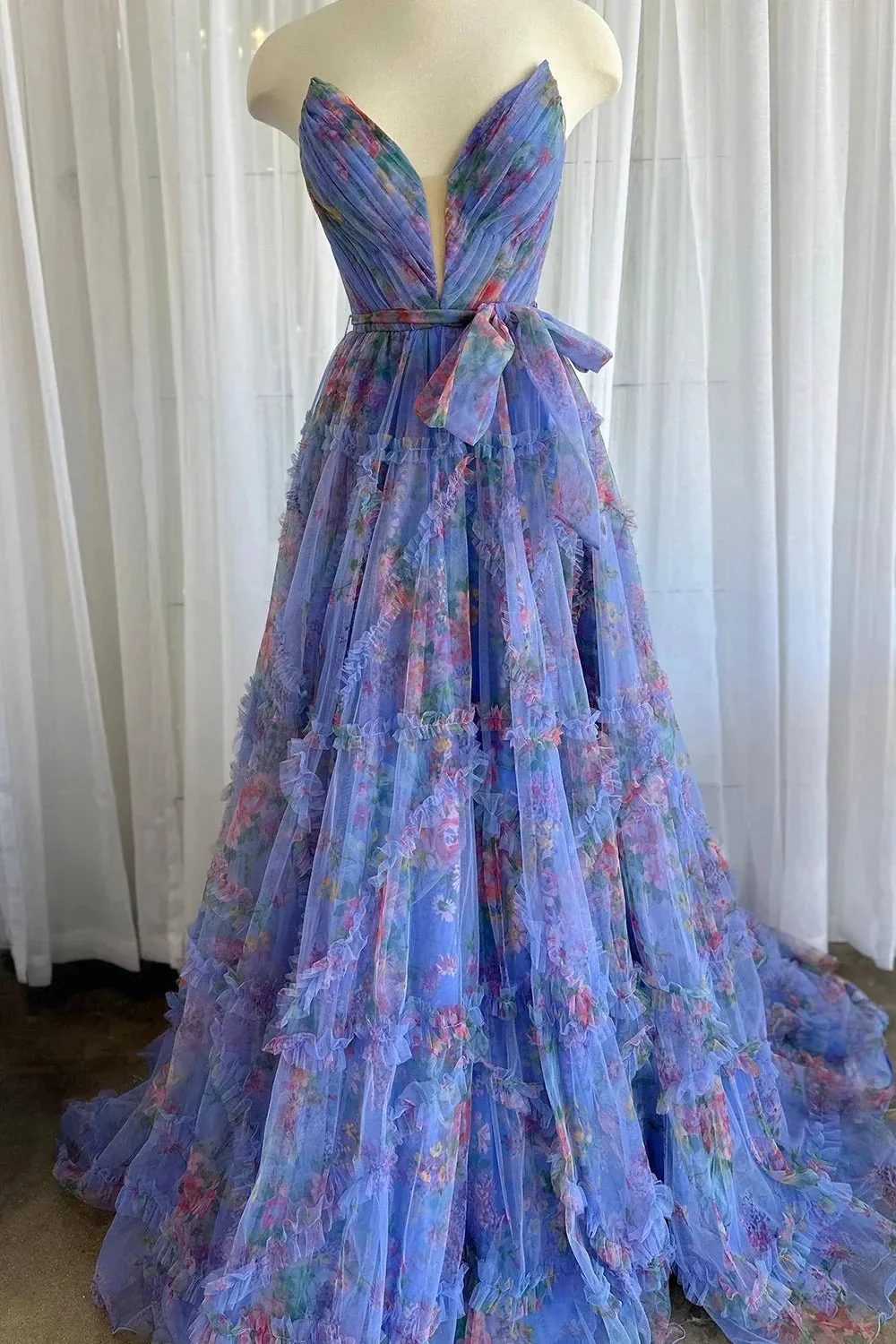 Izabella |A-Line Sweetheart Floral Printed Tulle Prom Dress with Slit - Image 4
