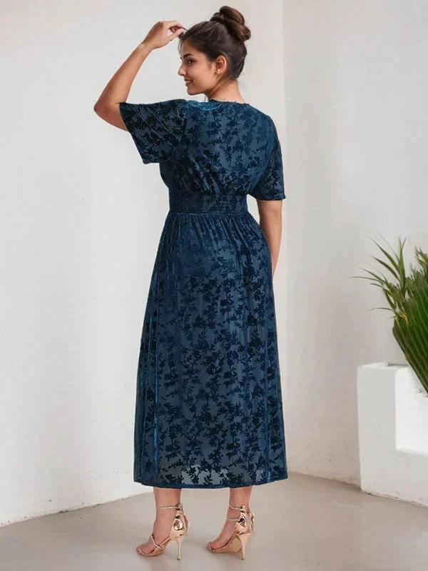 Plus Size A-Line V-Neck Velvet Tea-Length Mother of the Bride Dress - Image 3