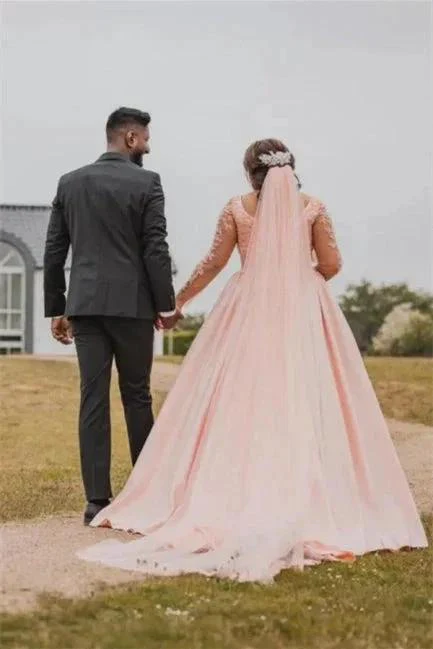 Plus Size Wedding Dress Floral Tulle A-line Bridal Gown with Long Sleeves - Image 3