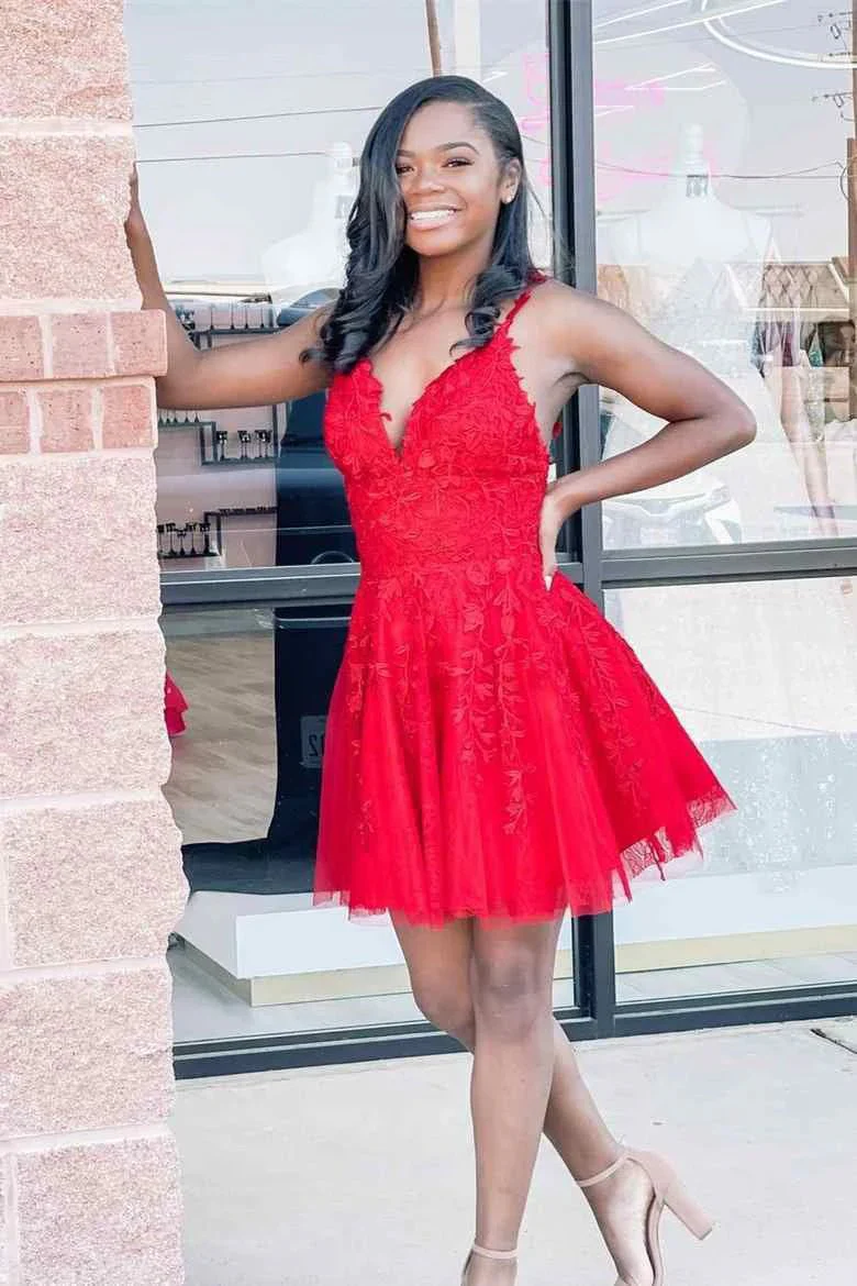 Pretty A-line Lace Appliques Short Prom Dresses Homecoming Dresses - Image 4