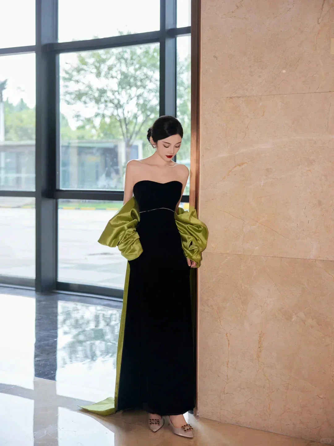 Pretty Black Strapless Satin Long Prom Dress Evening Dress With Bow Y8594 - Image 4