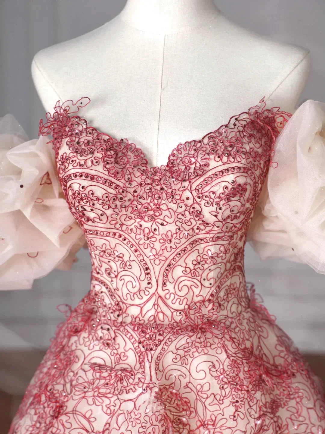 Pretty Tulle Beaded Red A Line Off The Shoulder Prom Dress Evening Dress Formal Birthday Ball Gown Y8621 - Image 2