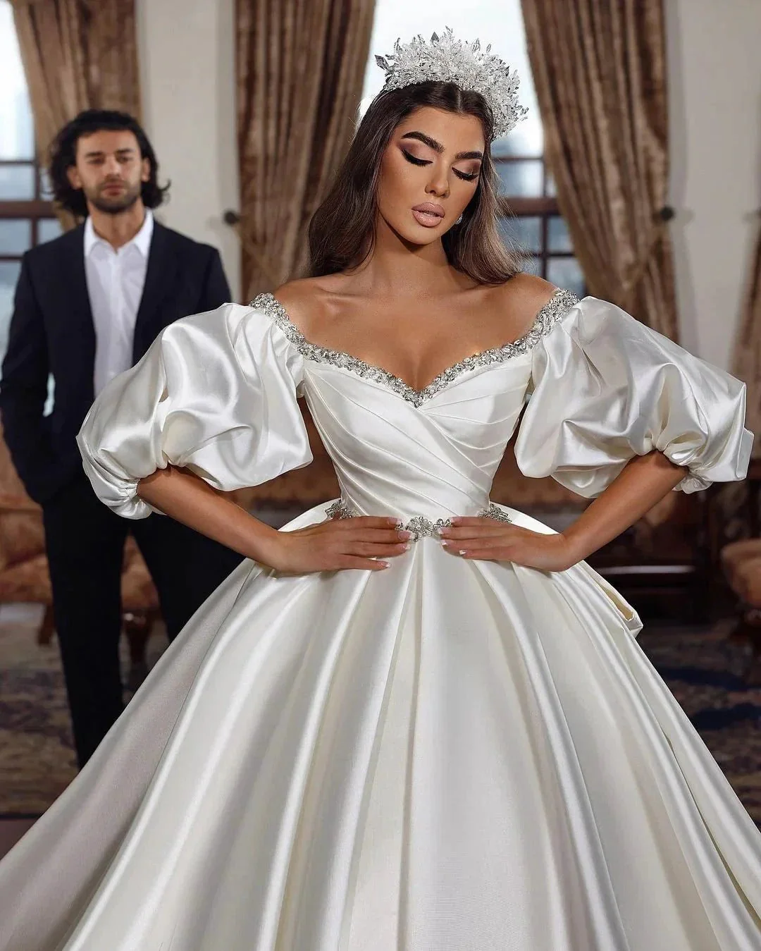 Princess Long Ivory A-line V-neck Jewel Wedding Dress With Long Sleeves - Image 2