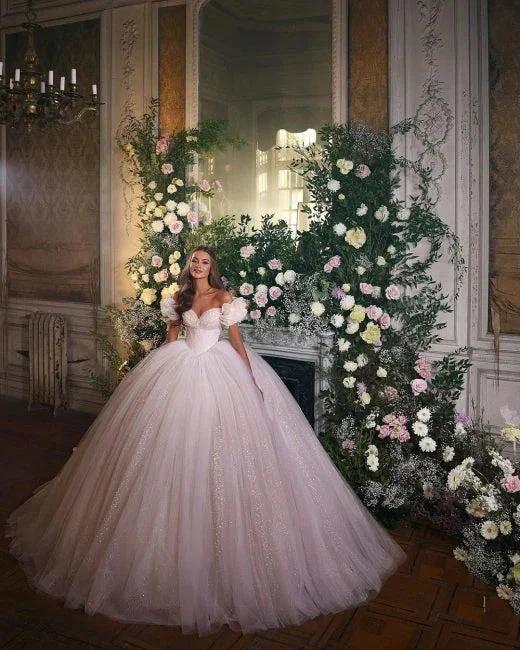 Princess Luxury Wedding Dresses Glitter with Lace - Image 4