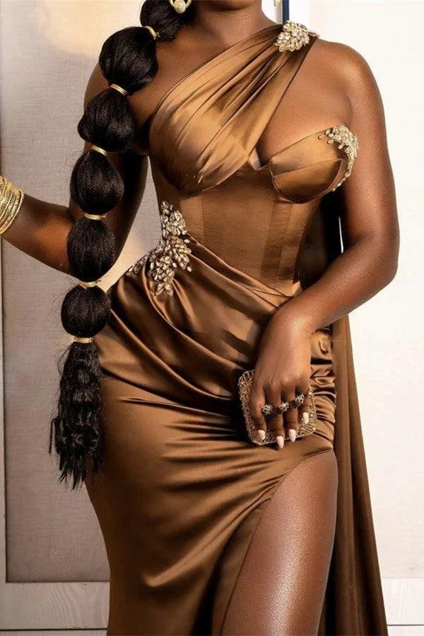 Ravishing Mermaid Prom Gown with Beaded One-Shoulder and Dramatic Slit - Image 2