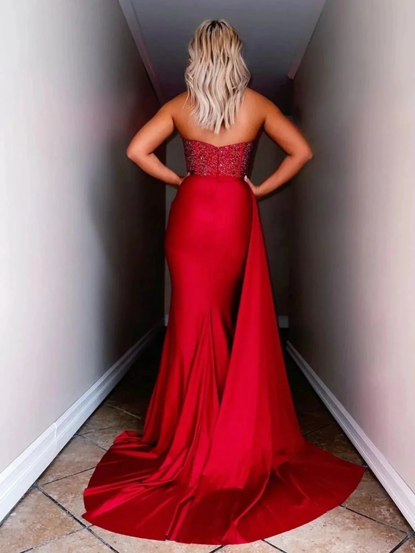Ryann | Red Strapless Satin Long Prom Dress with Slit - Image 2