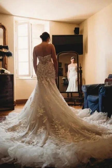 Romantic Sweetheart Strapless Tulle Mermaid Sleeveless Lace Wedding Dress - Image 2